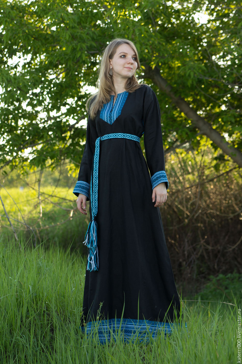 Women in Slavic costumes in Vientiane